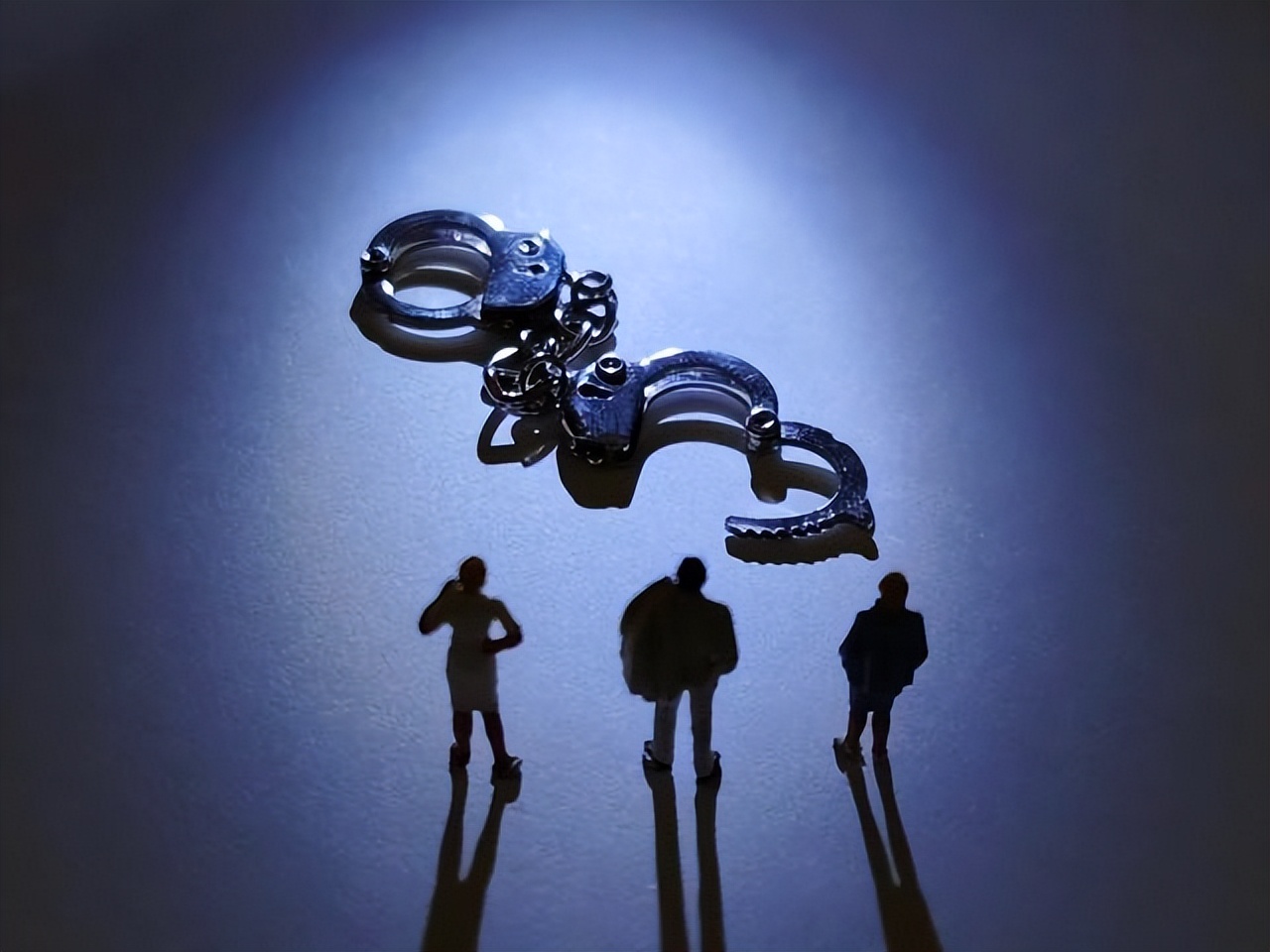 安徽“淫魔”：17年强奸116名女子，连自己女儿儿媳都惨遭毒手！