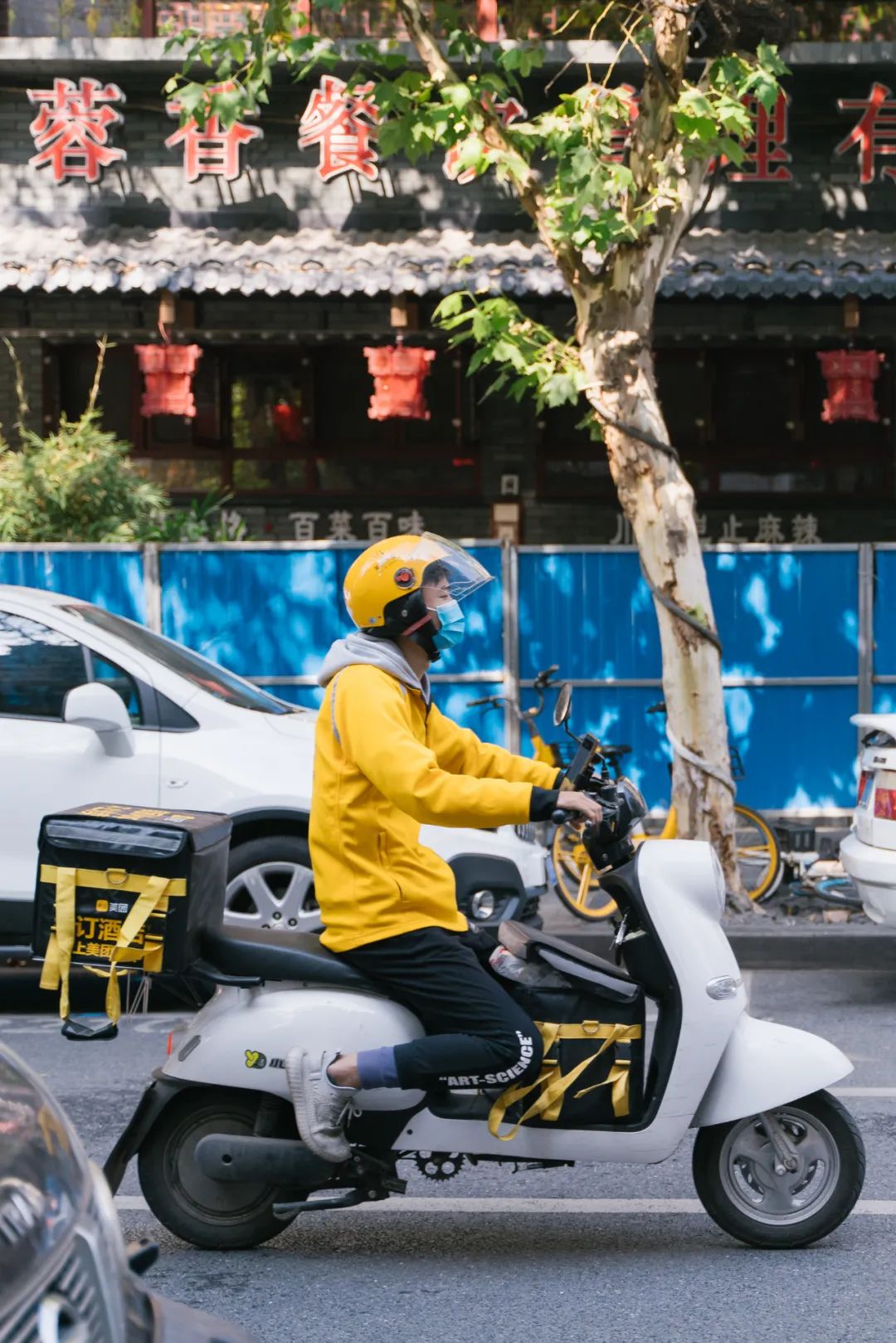 疫情下的武汉餐饮艰难,武汉疫情间生意最火爆的餐饮门店