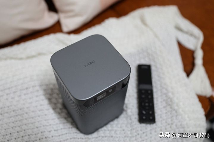 猫我x3pro智能投影仪评测,oppofindx3provsvivox70pro