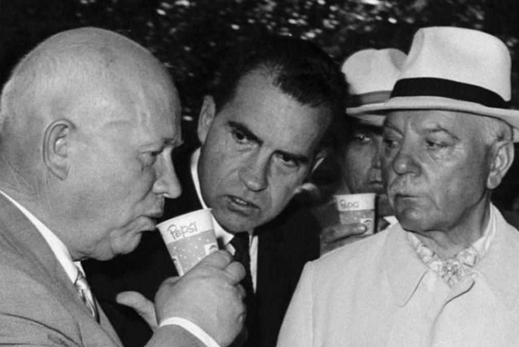 百事可乐积分换战斗机结局,百事可乐积分兑战斗机的结果