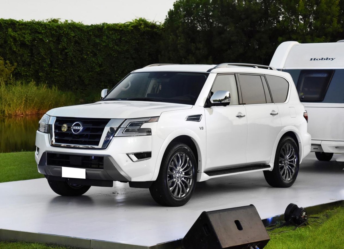 日产途乐2023新款4.0价格,途乐2023款5.6lv8内饰