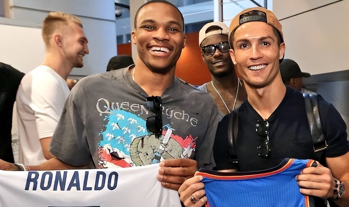 nba球星的身材有多好,奥尼尔姚明身高对比强森