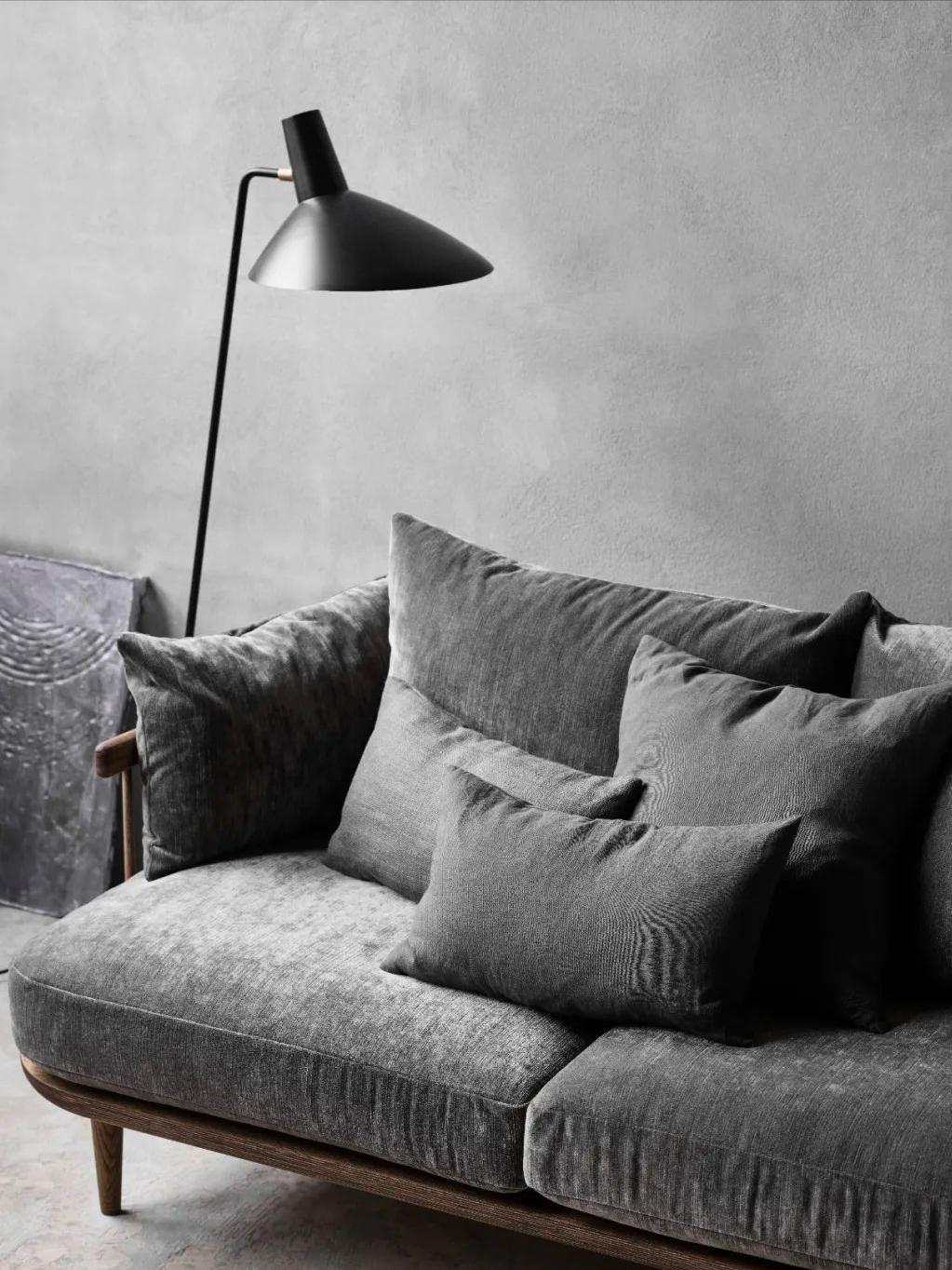 沙发选比较小客厅会显得比较大吗,不设限就拥有无限可能