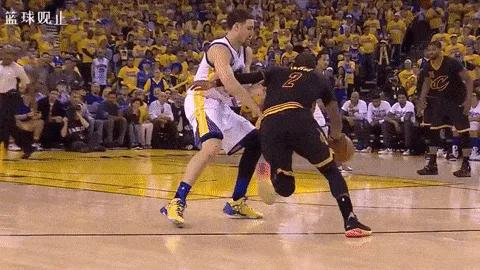 用一生来对抗傲慢与偏见，万字长文记录库里的乔丹精神