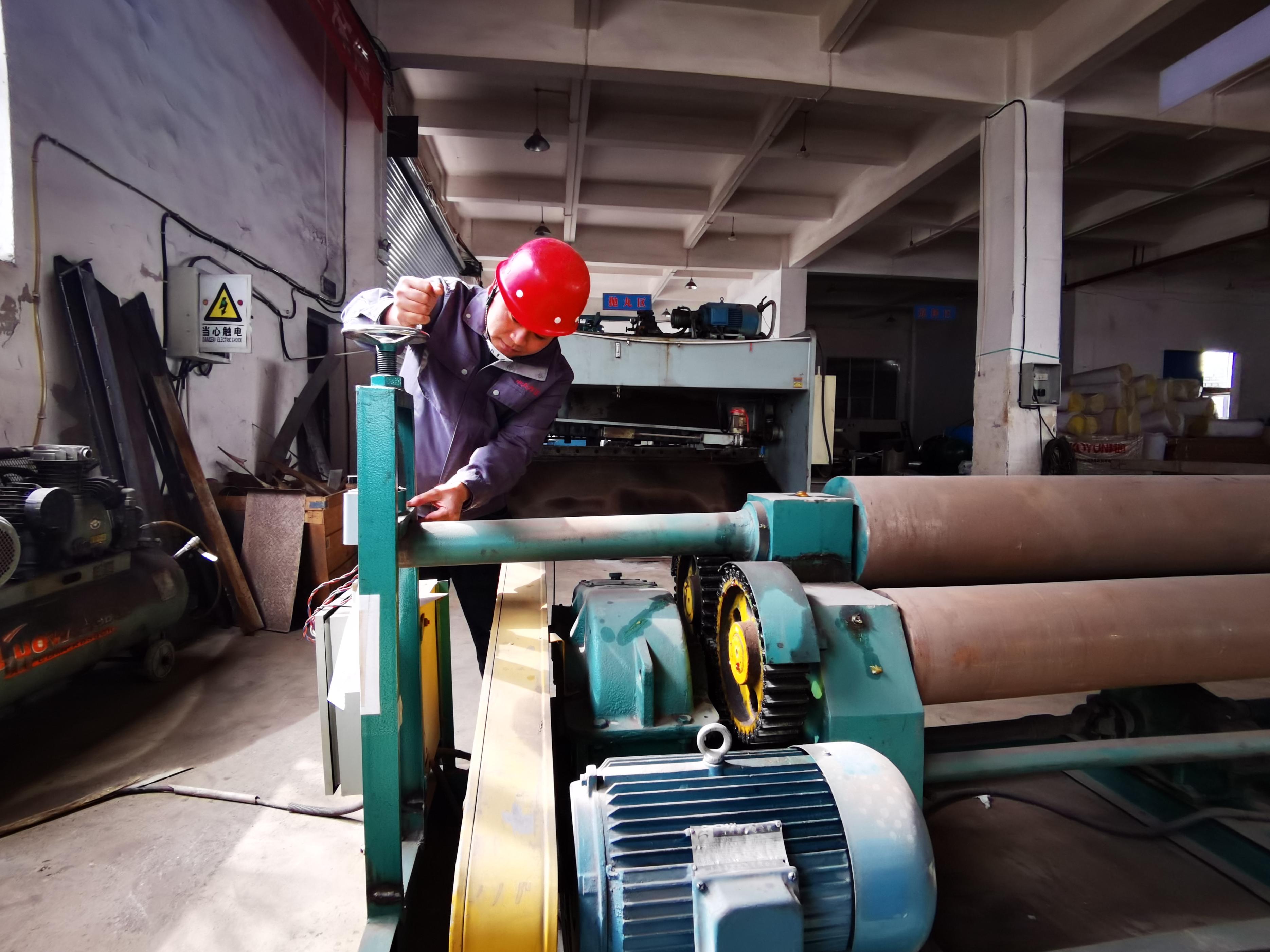 六盘水高新区组织19家企业60余个产品参加2022年六盘水工业产品产销对接会