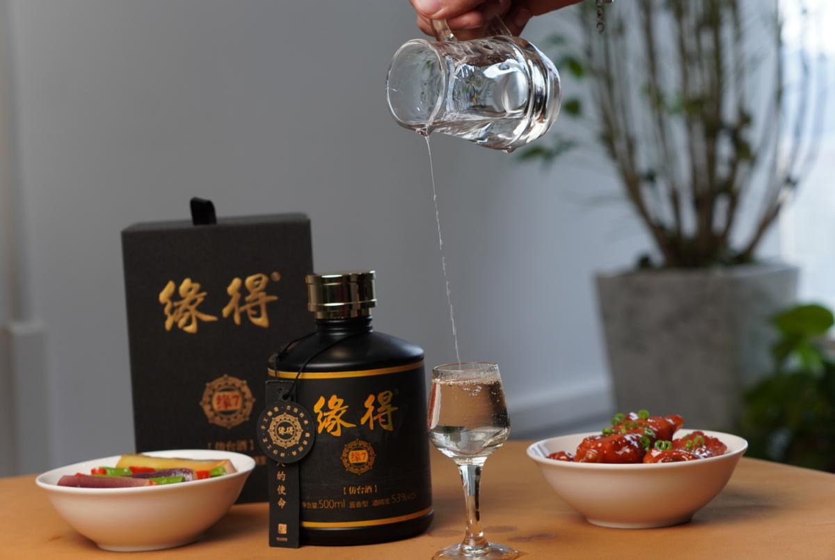 农村酒席无酒不欢，教你3招轻松挑到纯粮酒，好喝不贵