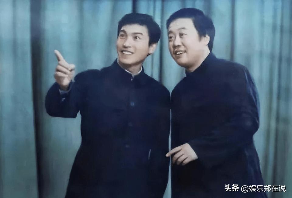 巩汉林、英达等人现身李建华追悼会，灵堂挽联幽默又令人悲伤