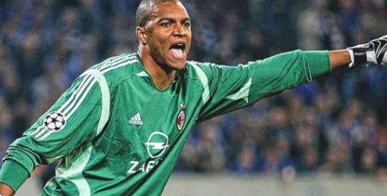 沙特门将点球封神,十大史诗级点球扑救门将开挂