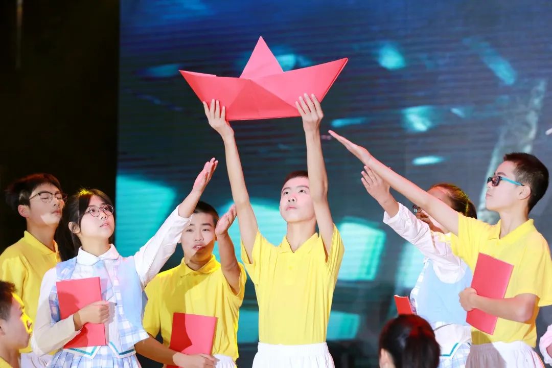 八斗扬帆，为梦起航