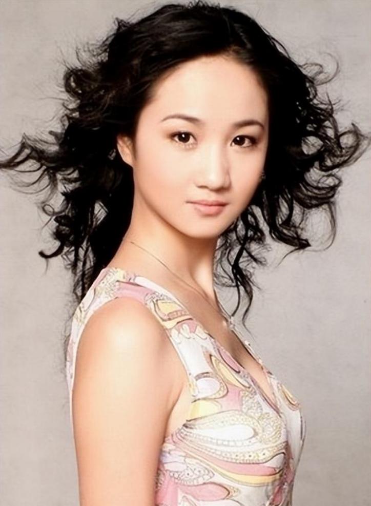 演员张桐:留学时穷得吃狗粮,曾多次自杀未遂,女友陪他走出低谷