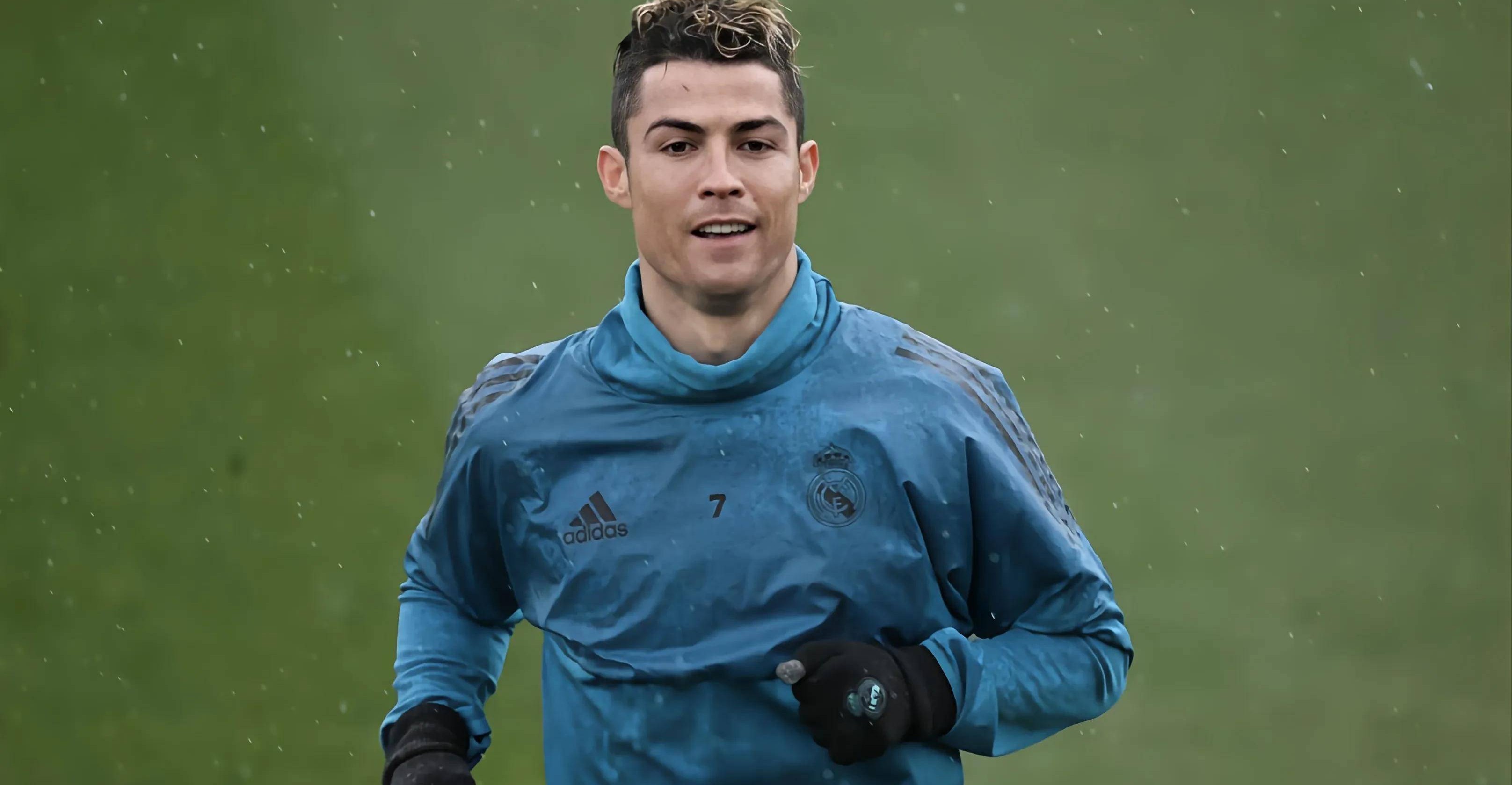 c罗年薪2亿欧为啥没有詹姆斯高,c罗凭什么那么红