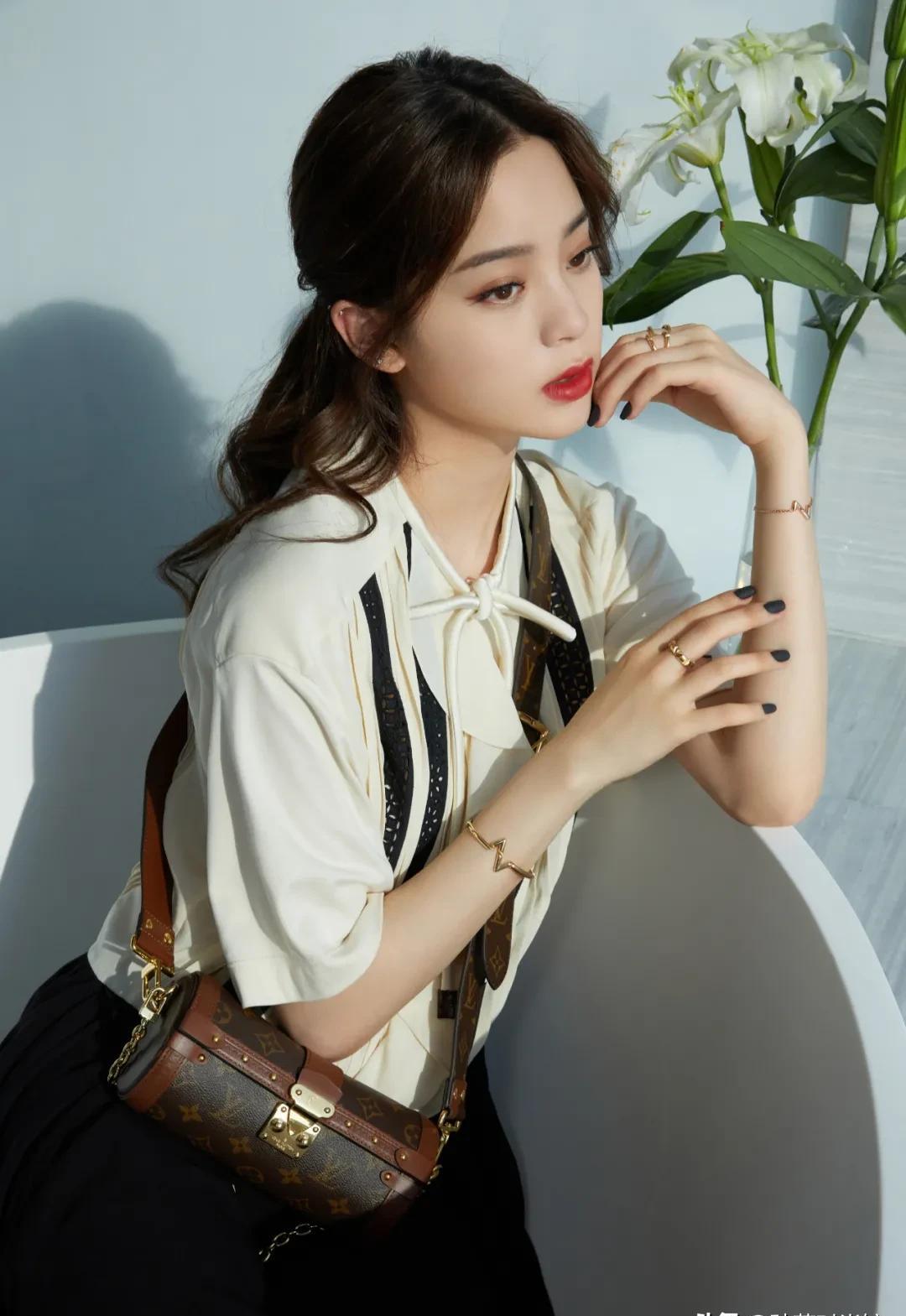 最值得入手的几款包包,第一支大牌包包买lv还是gucci