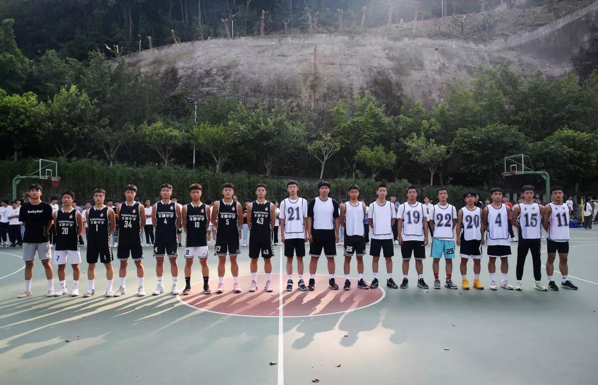 丰都中学篮球比赛,丰都县第五届篮球比赛