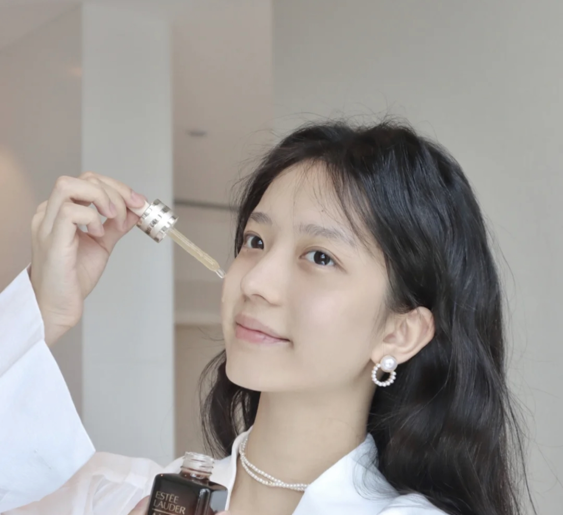 天冷了别只会敷面膜，3样护肤品经常用，保湿抗老，让你水润过冬