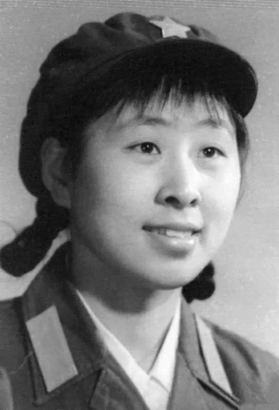 「战友美文」女作家张雪梅长篇小说《曾是女兵》（连载44）