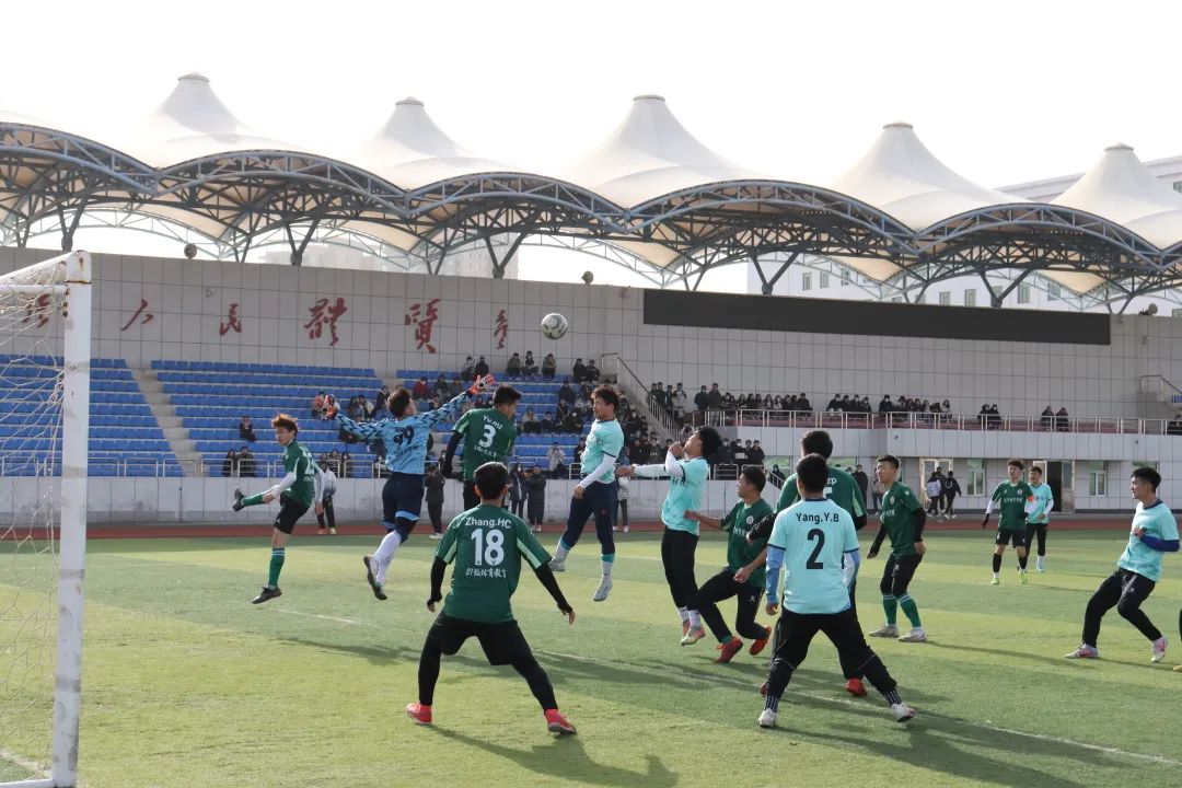 辽财足球场,辽财操场