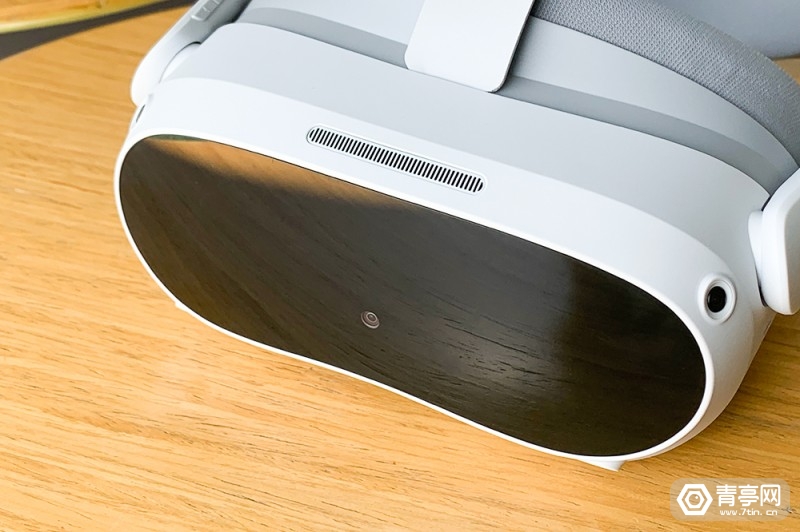 pico4vr一体机,vr眼镜pico4开箱