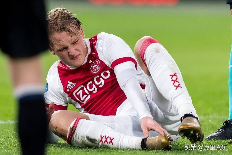 找回丢失的东西，把希望踢起来，足球拯救的城市