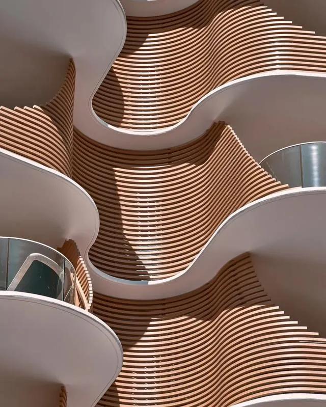 NorfolkBurleighHeads/澳大利亚黄金海岸掀起了巨浪