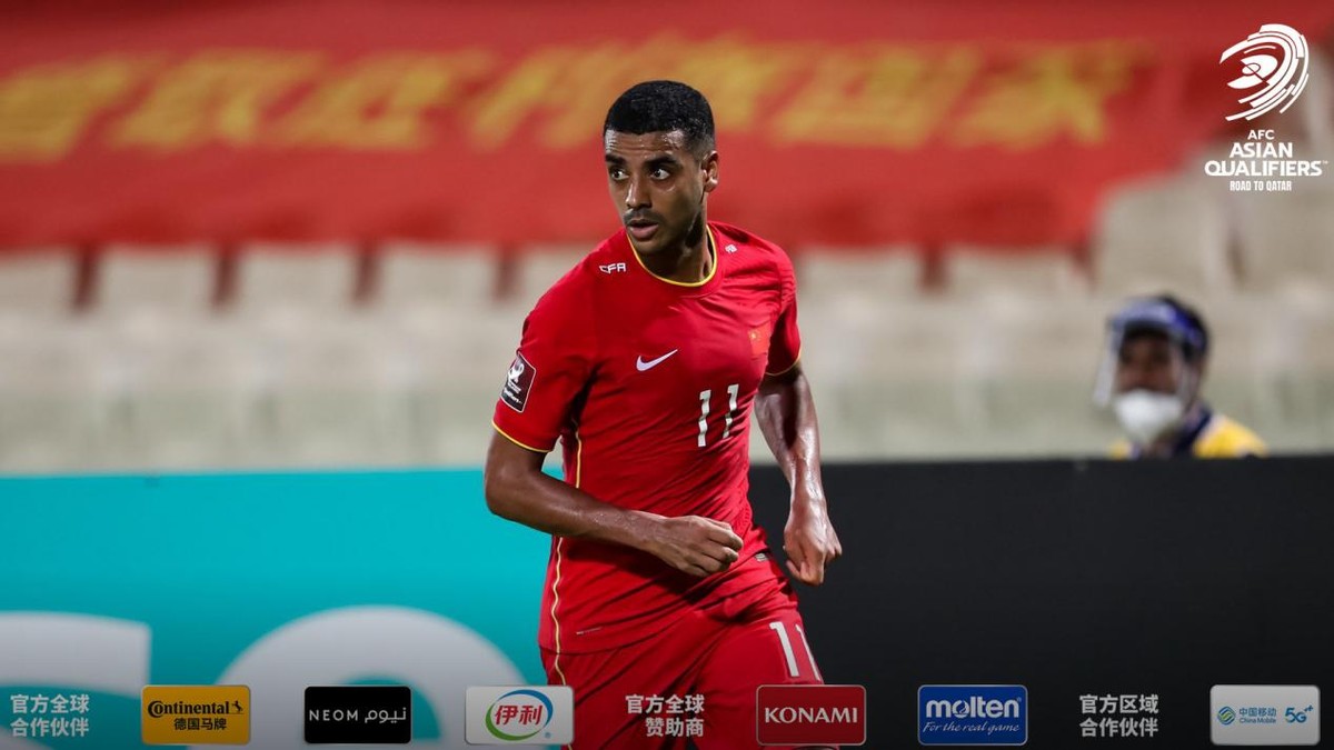 归化球员解散,国足热门归化正式解约离队