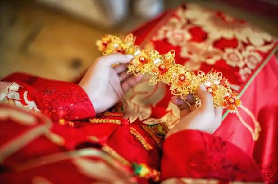 婚宴喜酒选什么白酒好看,一般办喜酒用什么酒最好