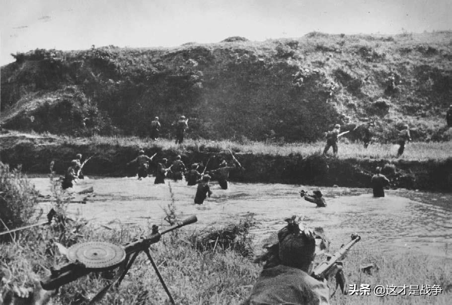 志愿军抗美援朝第四次战役,朝鲜战争抗美援朝志愿军历史影像