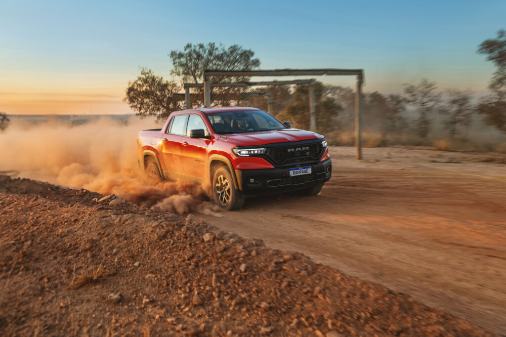 道奇ramtrucks霸王龙,jeep牧马人和道奇公羊