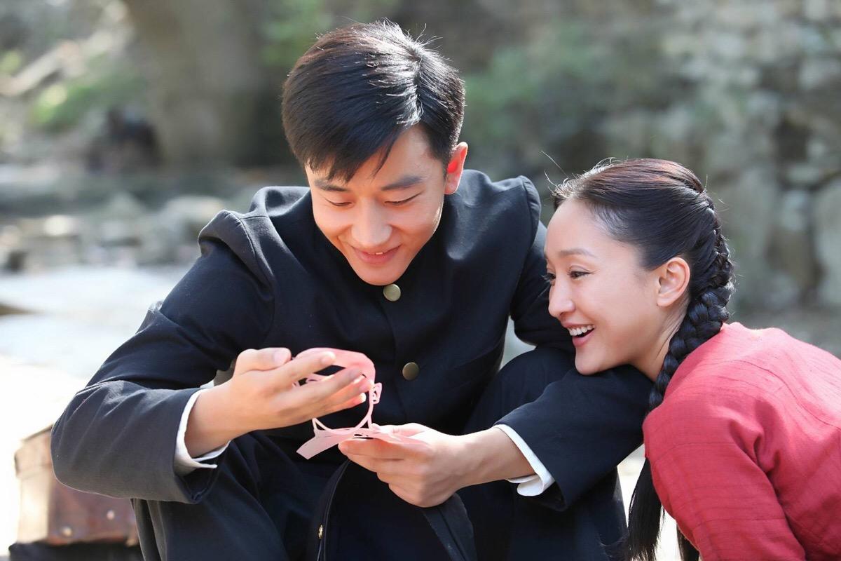 双眼皮很好看的男明星,一边单眼皮一边双眼皮的男明星