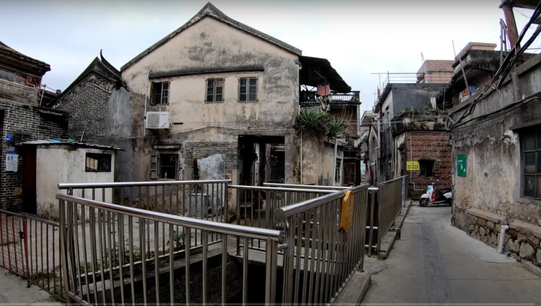 另类中国制造：全球95%*子烟电**中国生产：万宝路输给了“华强北”