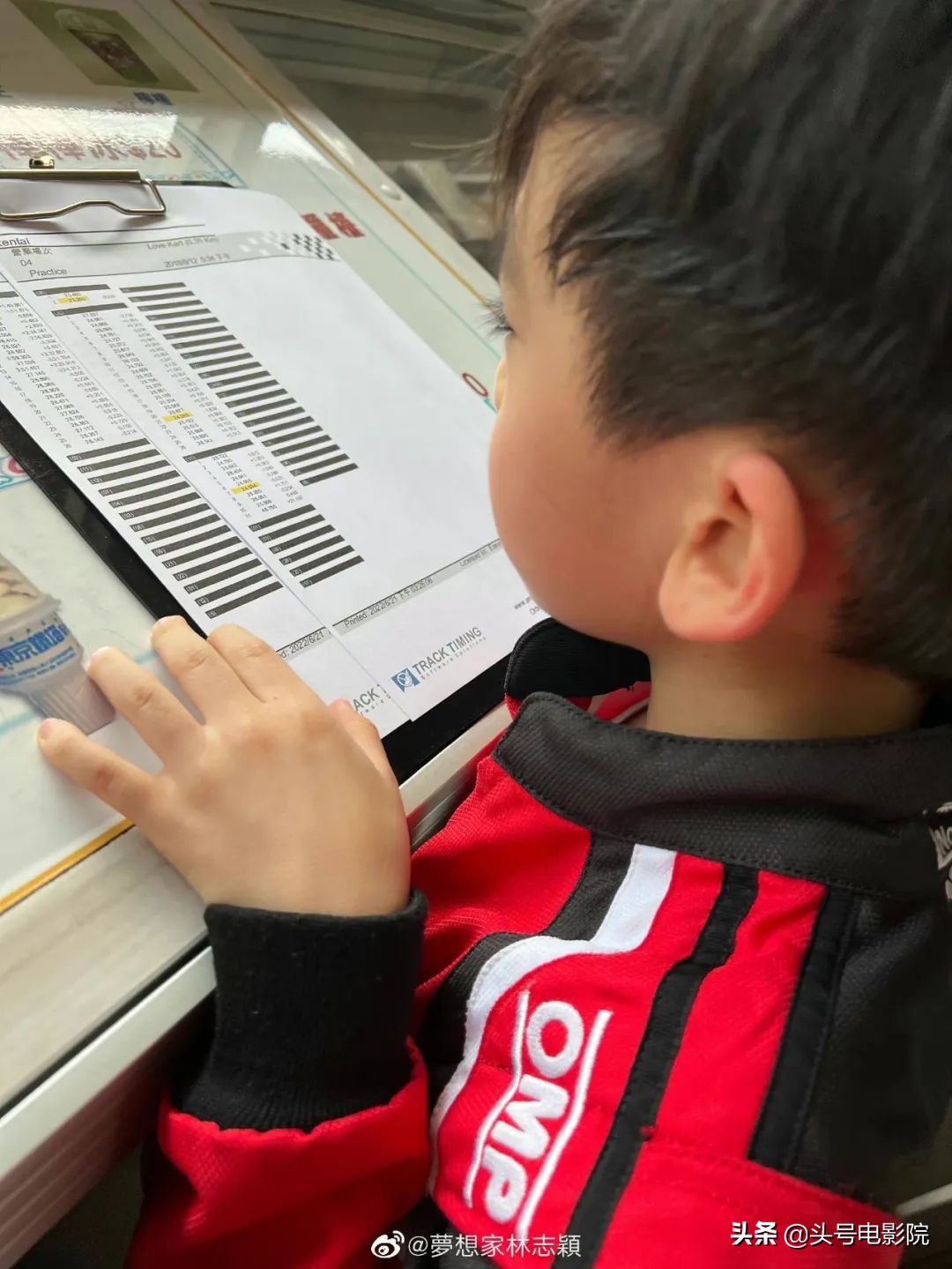 林志颖是开什么车出车祸的,林志颖是不是之前也出过车祸