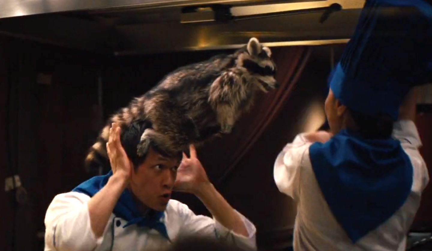 瞬息全宇宙——美国亚裔版的你好，李焕英