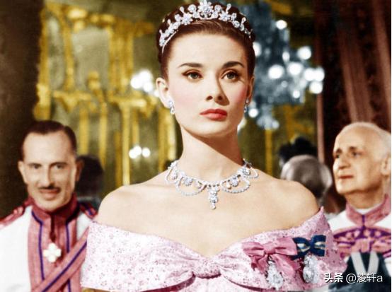 罗马假日安妮公主戴的王冠,罗马假日安妮公主图片