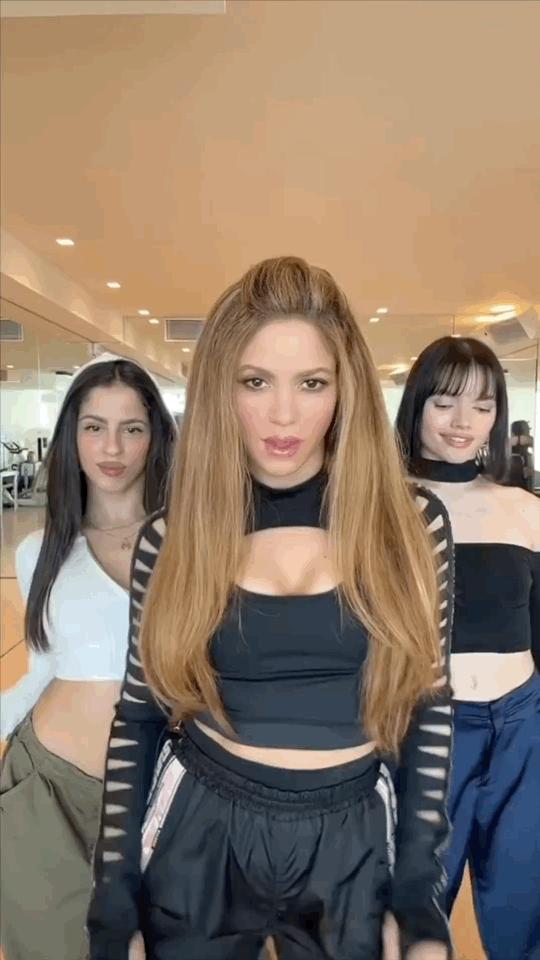 小个子大能量的“狼姐”，46岁依然是顶流