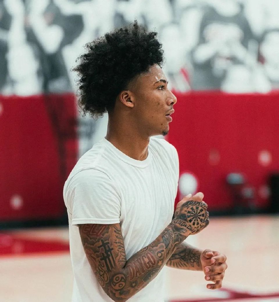 现在最值得买的一双实战球鞋,实战最好的球鞋排名