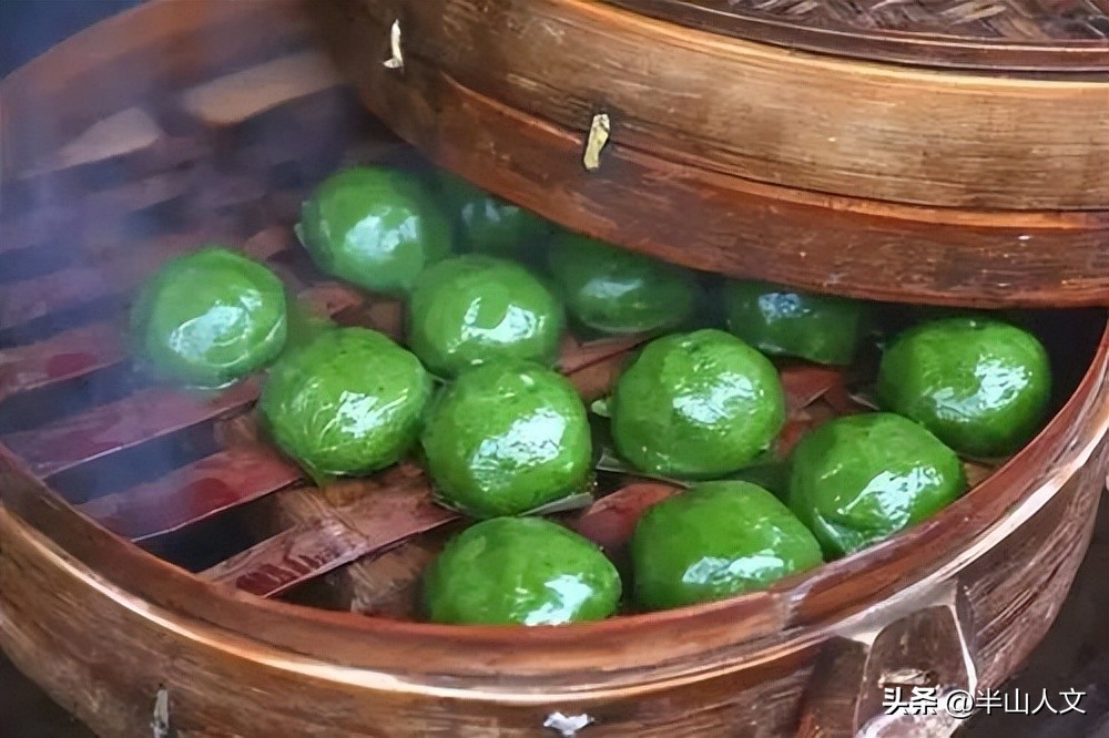 艾粄鸡的客家做法,客家清明习俗艾粄