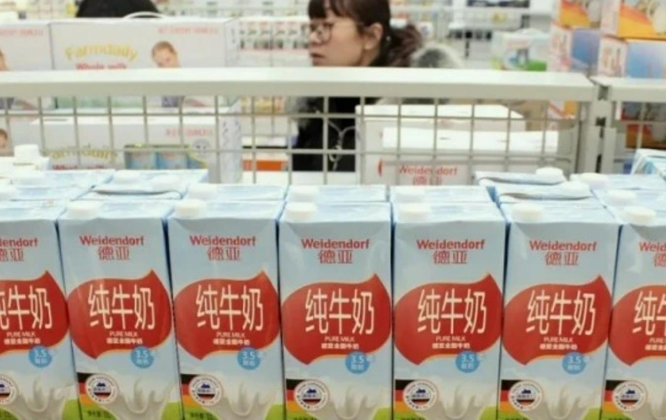 同品牌牛奶为什么卖50网上只卖25,实体店的牛奶贵网上便宜什么原因