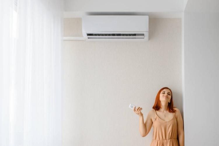 美的和格力的空调哪个比较好,格力空调与美的空调各方面排名