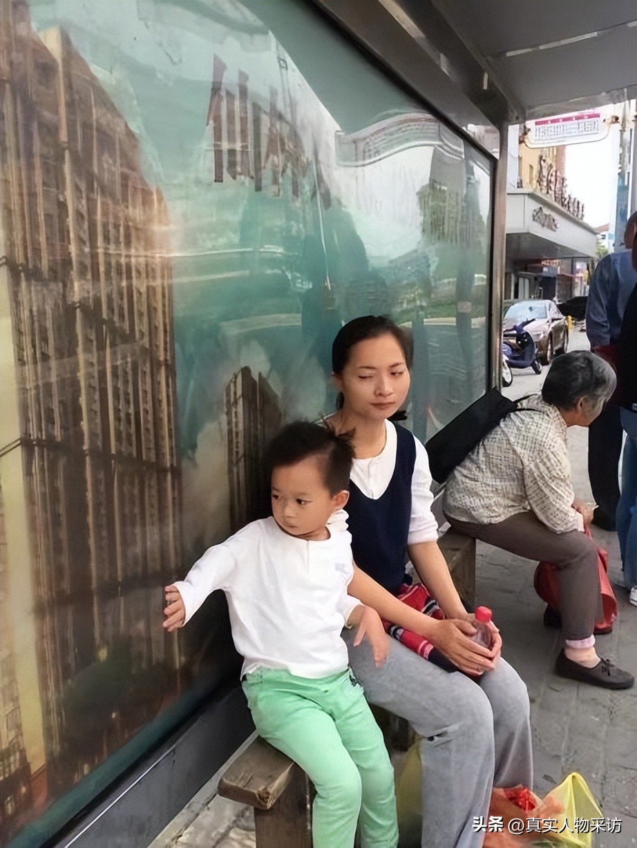 得知儿子自闭症抑郁了,自闭症的孩子家长得抑郁症