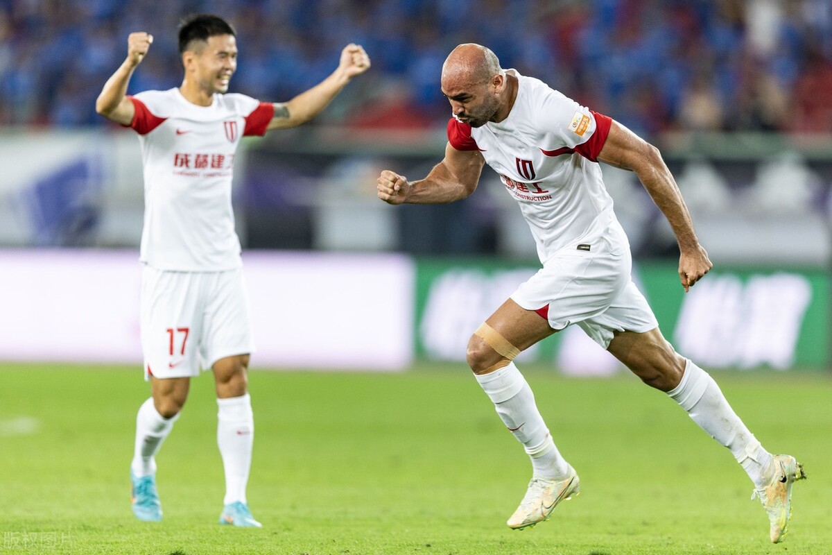 成都蓉城客场3比3绝平武汉三镇,武汉三镇对成都蓉城现场直播