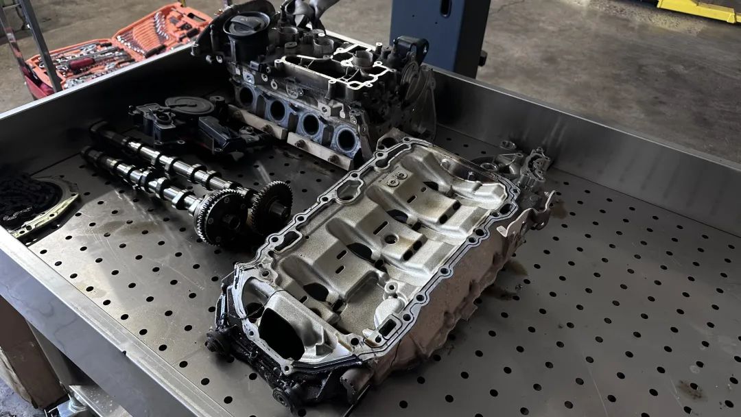 12年大众途观二手车翻新,大众途观外观塑料件翻新