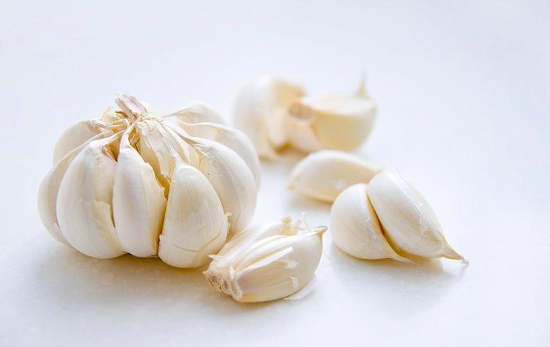 大蒜是肺结节发物吗,大蒜对肺结节有影响吗