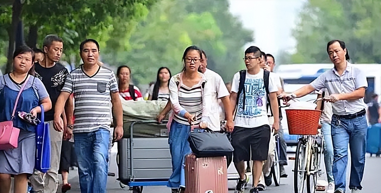 24岁男孩去世捐献器官救4人,20岁大学生去世捐献器官救7人