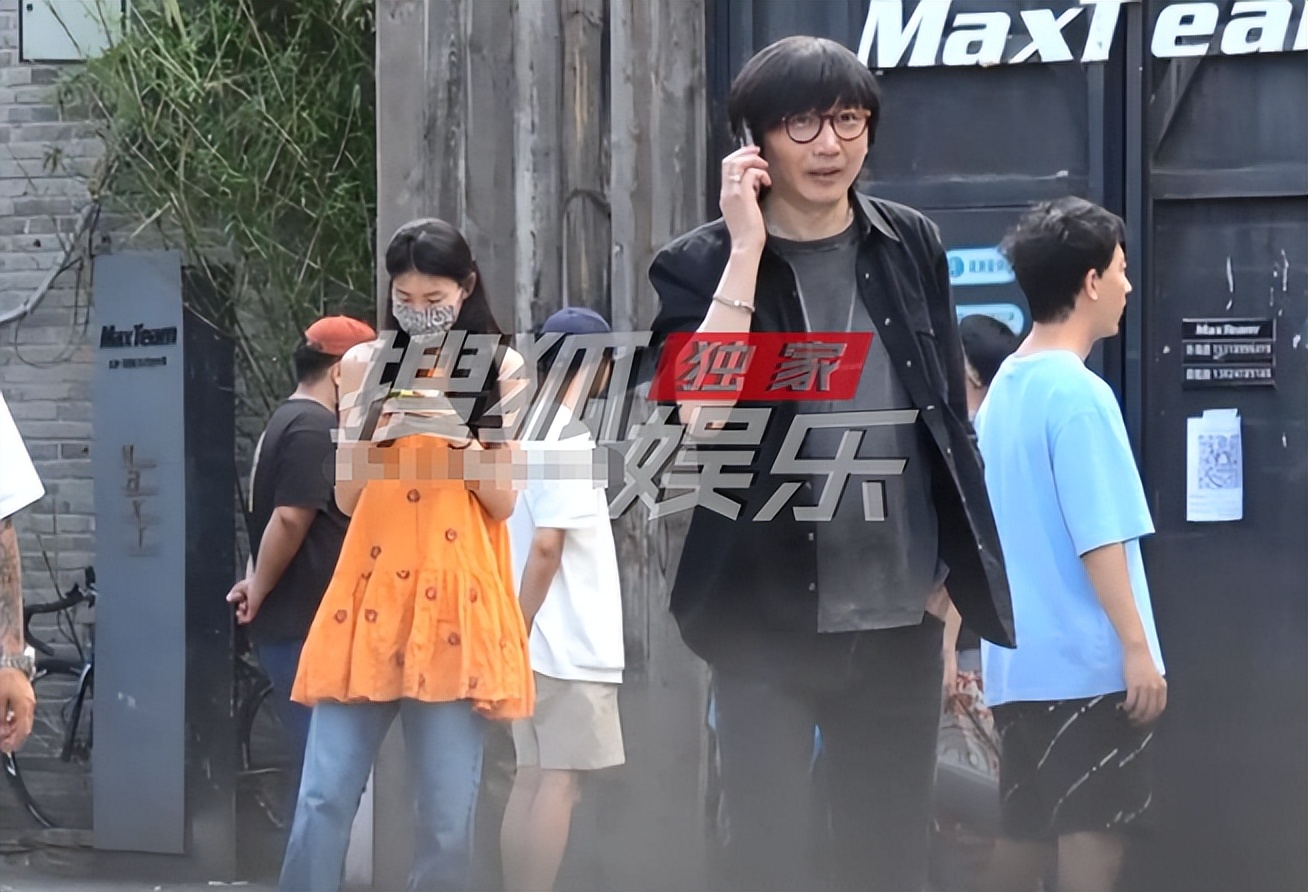 张亚东激荡情史,张亚东情史及历任女友