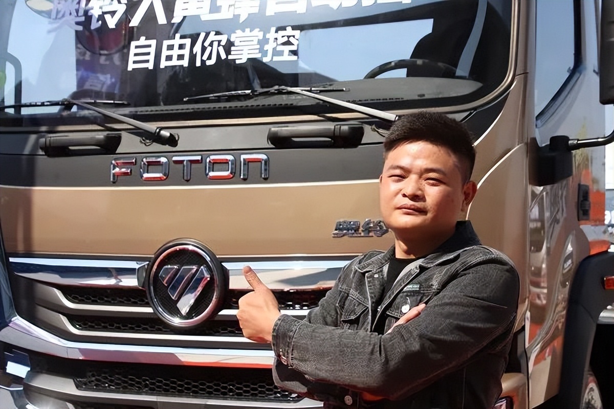 5.4米的最新版货车奥铃大黄蜂,奥铃大黄蜂康明斯自动挡