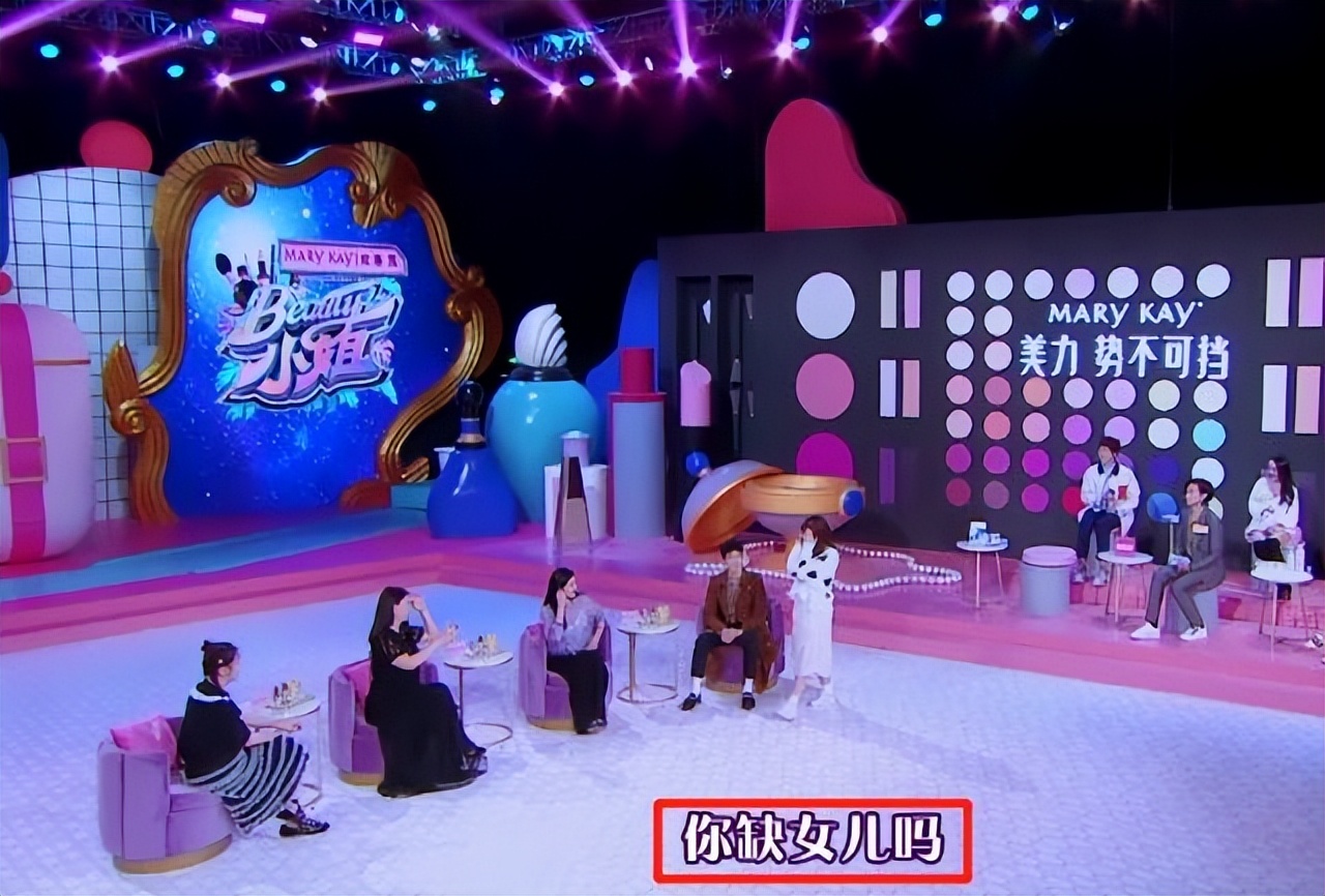 李湘一顿早餐5000块钱原版,李湘大s别墅对比