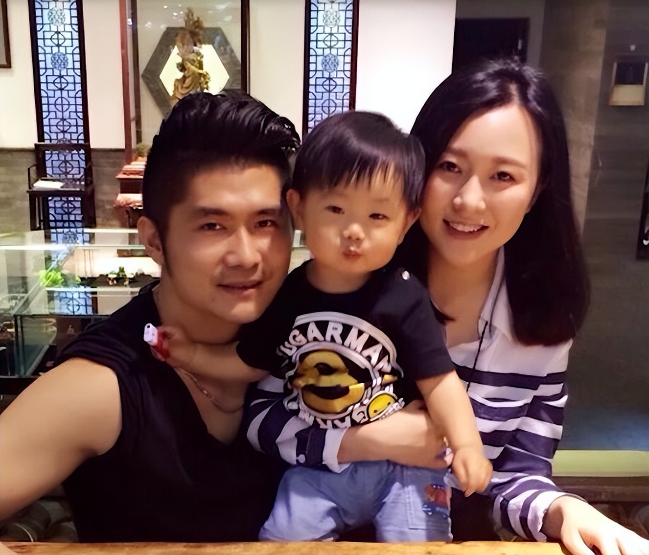 潘阳嫁给谁,潘阳嫁给潘长江的日子