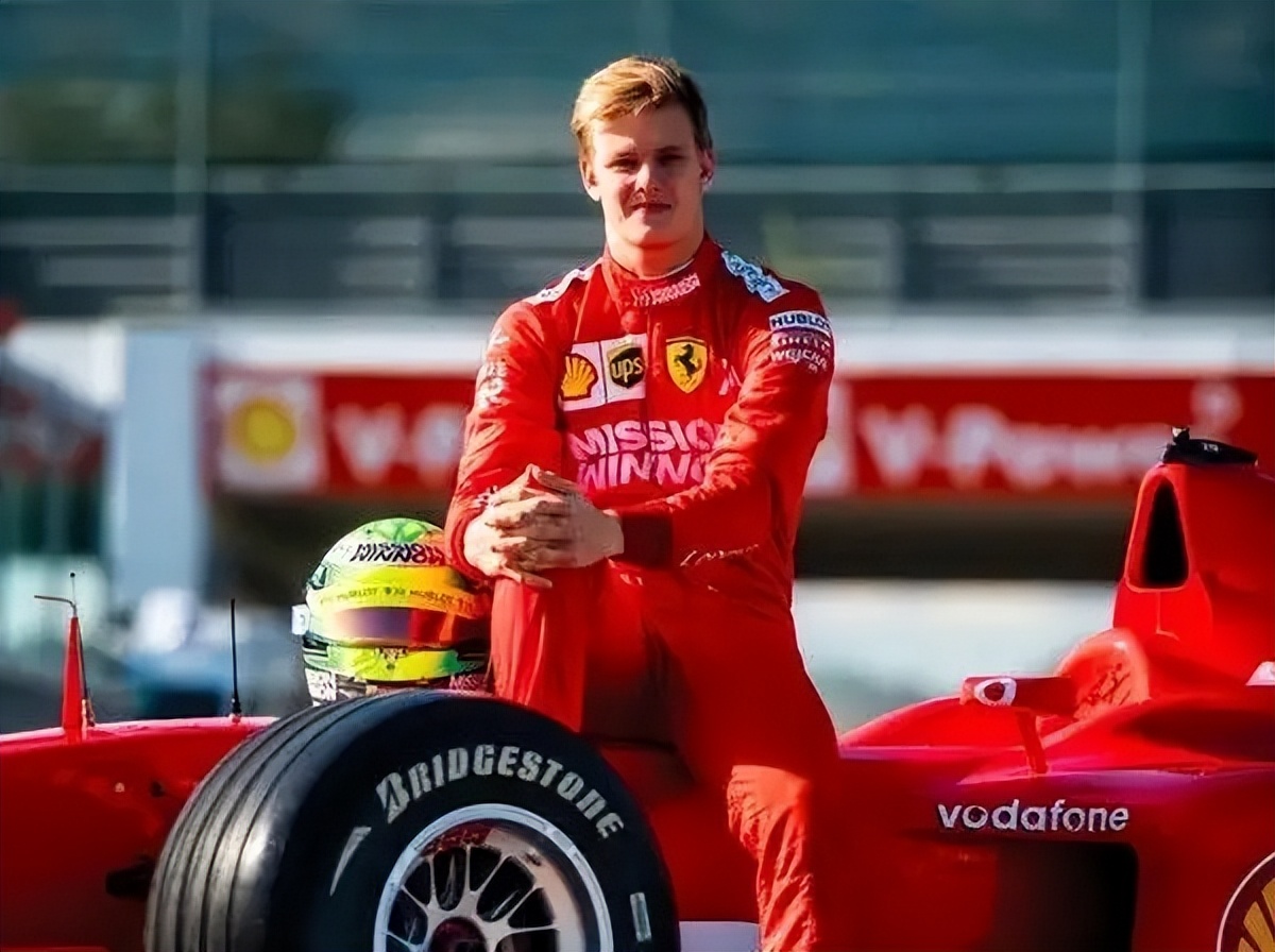 车王舒马赫7连冠,昏迷6年的车王舒马赫终于苏醒