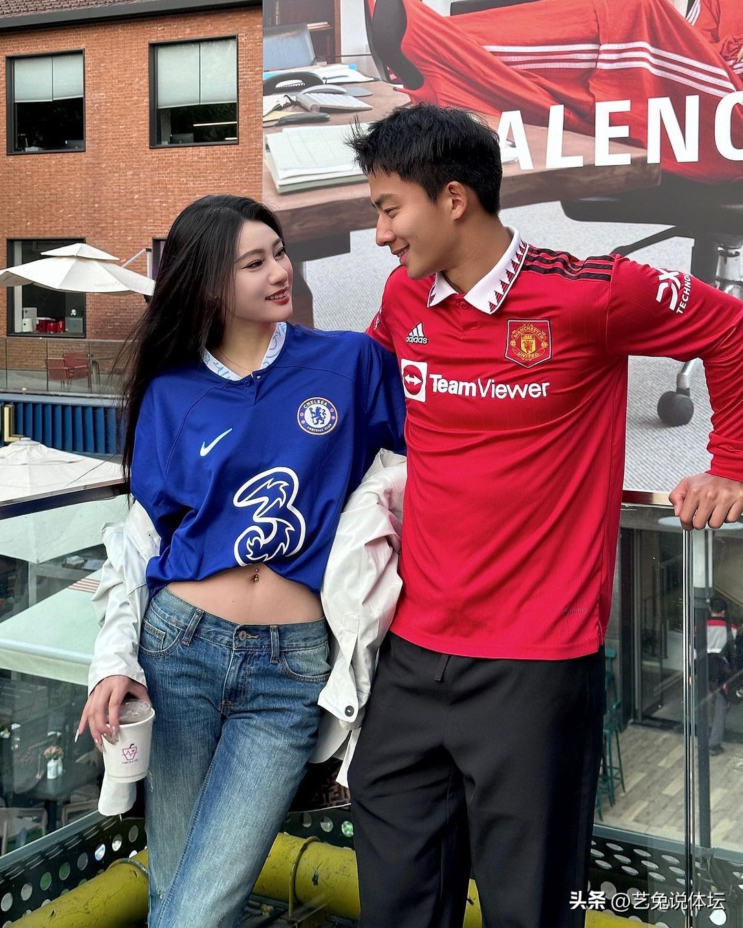 范志毅女儿妻子同框,范志毅女儿和他现任妻子