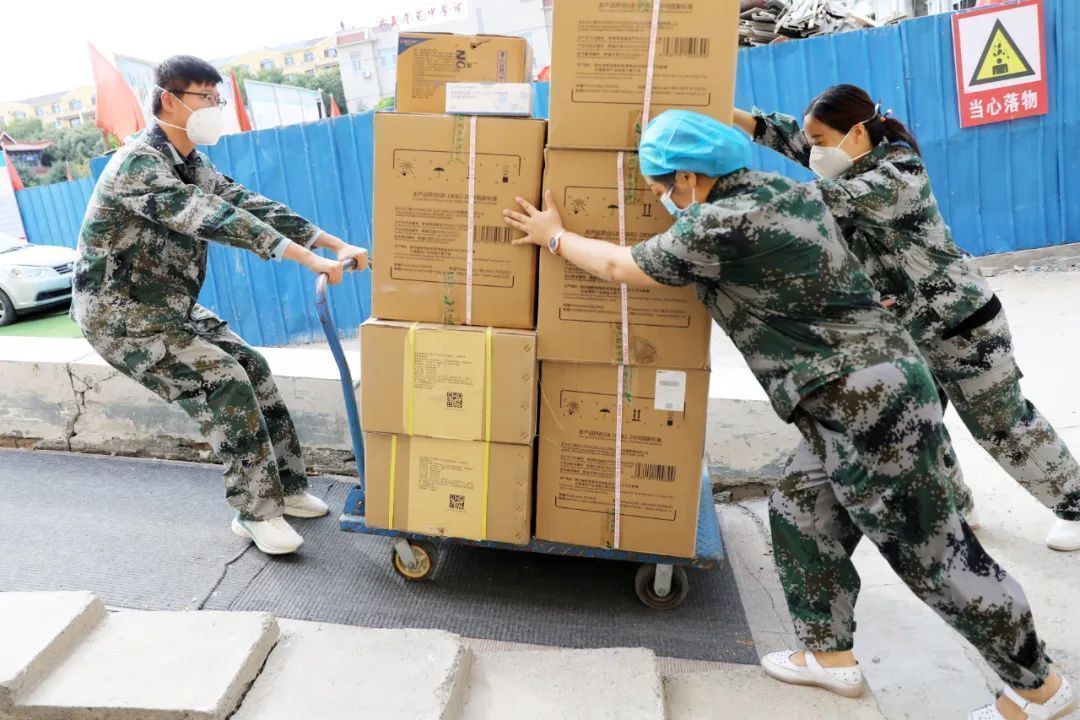 援疆医生骈晓亮：最美青春相遇是“援”不负韶华大爱无“疆”