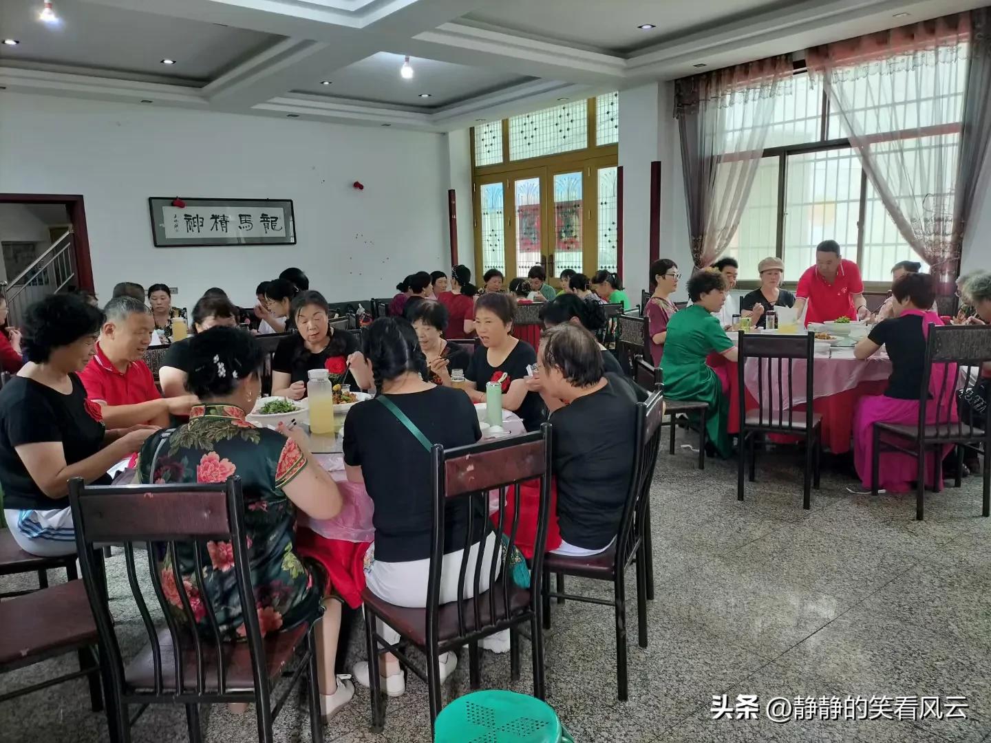 揭秘老人被骗套路视频,揭秘老年人如何上当受骗的